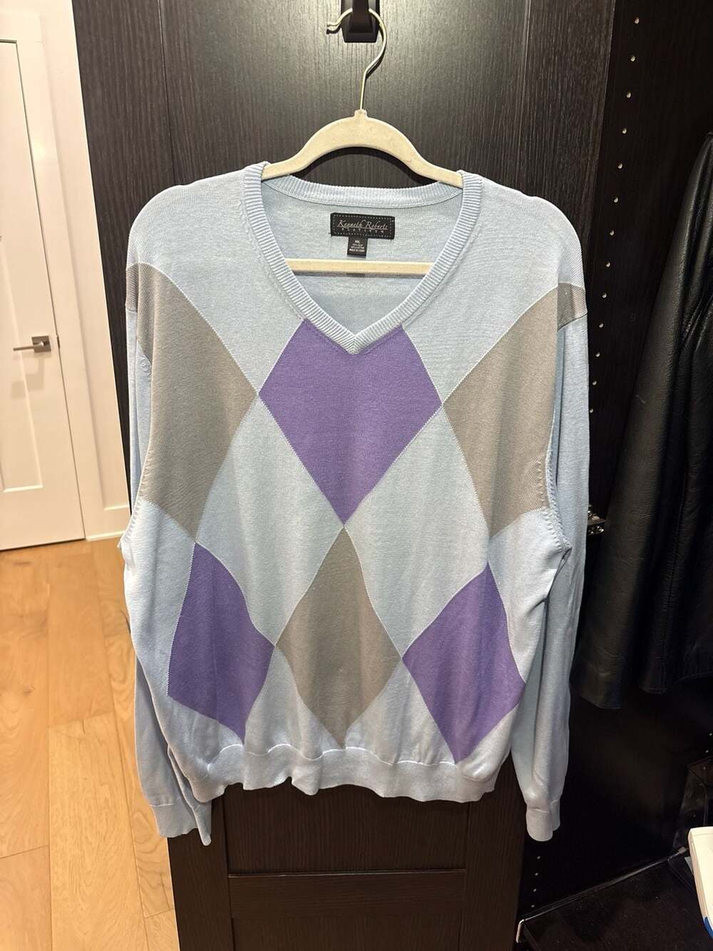 Kenneth Roberts Platinum Argyle Silk Blend V-Neck Sweater